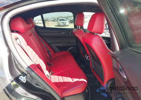 2022 Alfa Romeo Stelvio Sprint Rwd z USA, uszkodzony, nr VIN ZASPAJAN2N7D48075